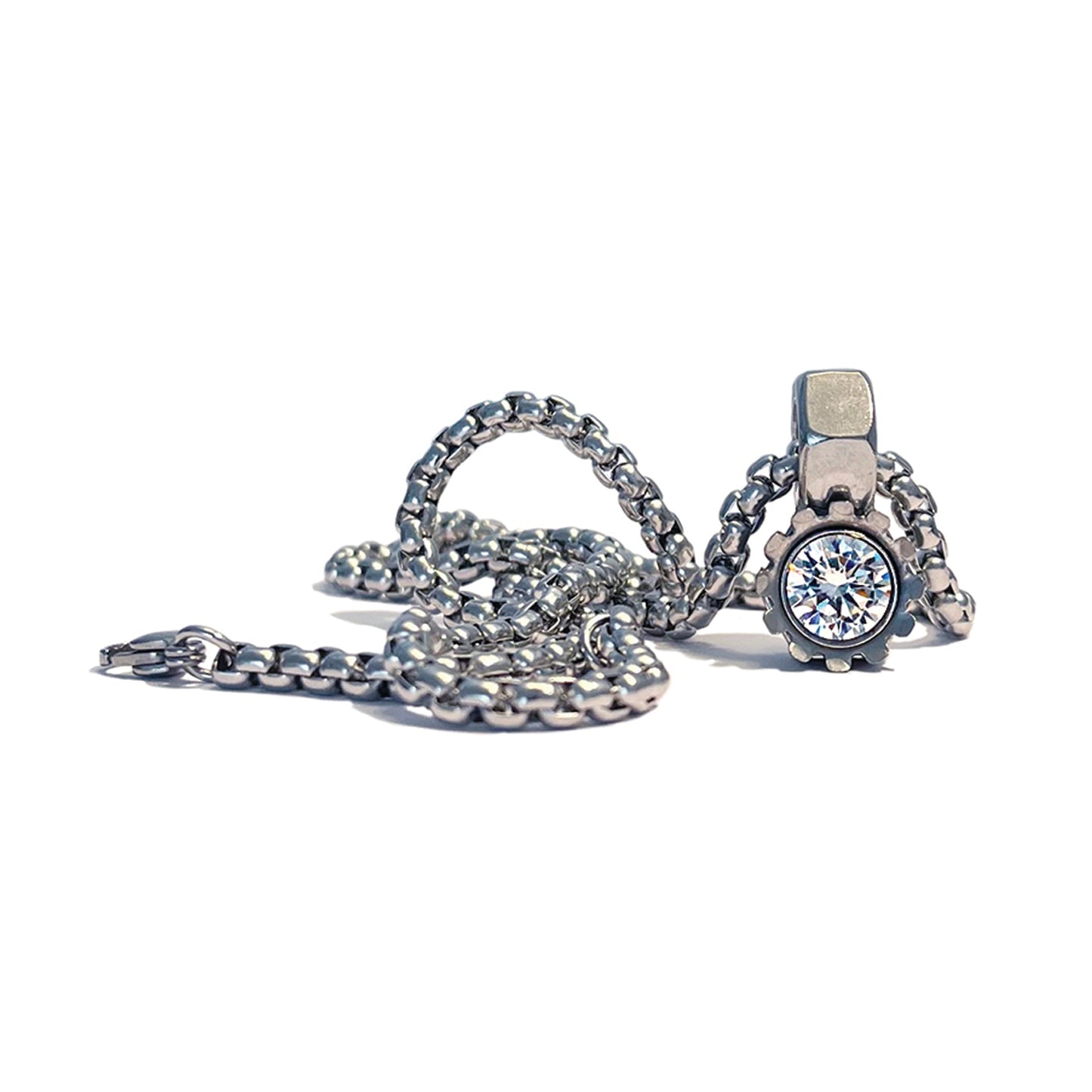 the axistorque solitaire necklace