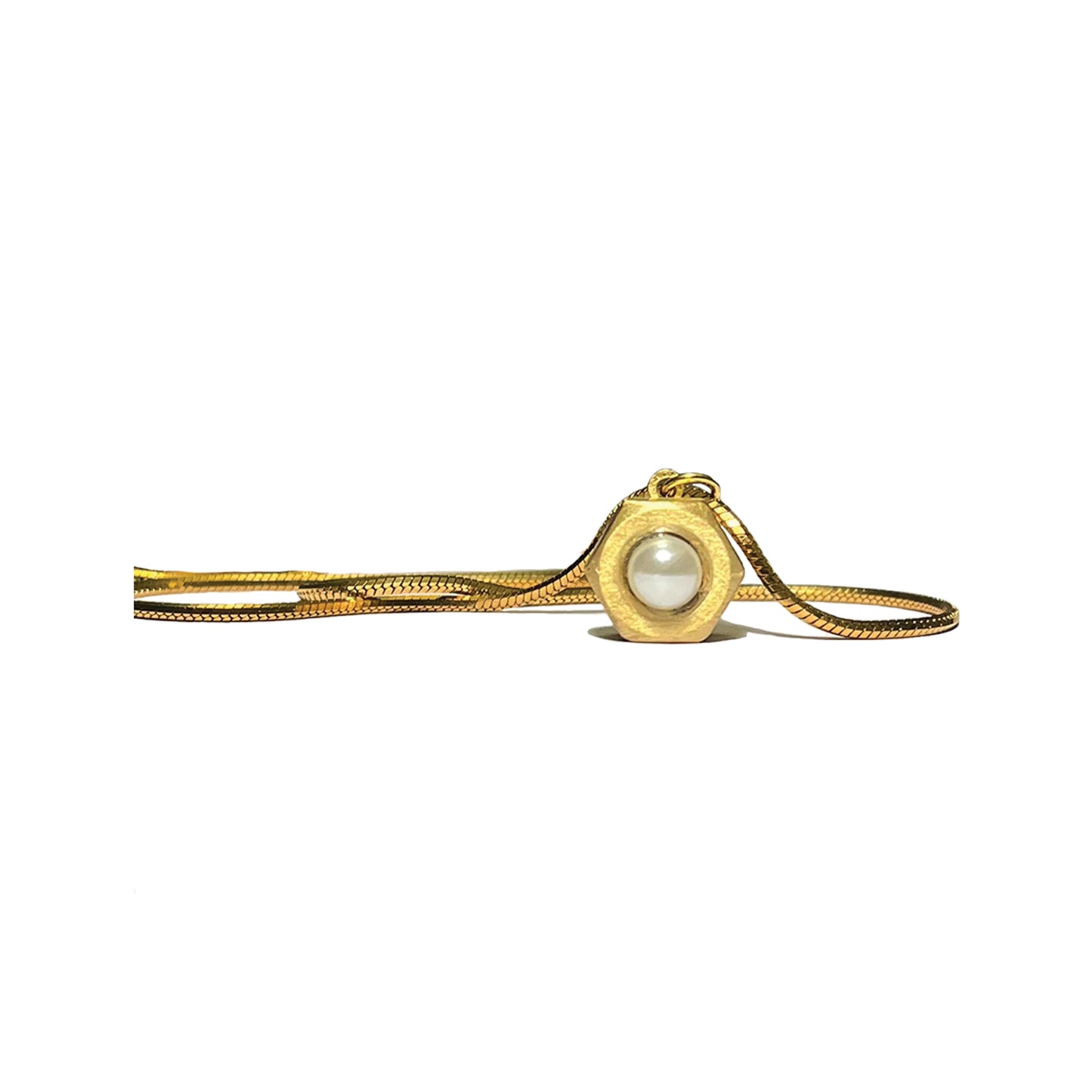 the pearl mini solitaire necklace - brass