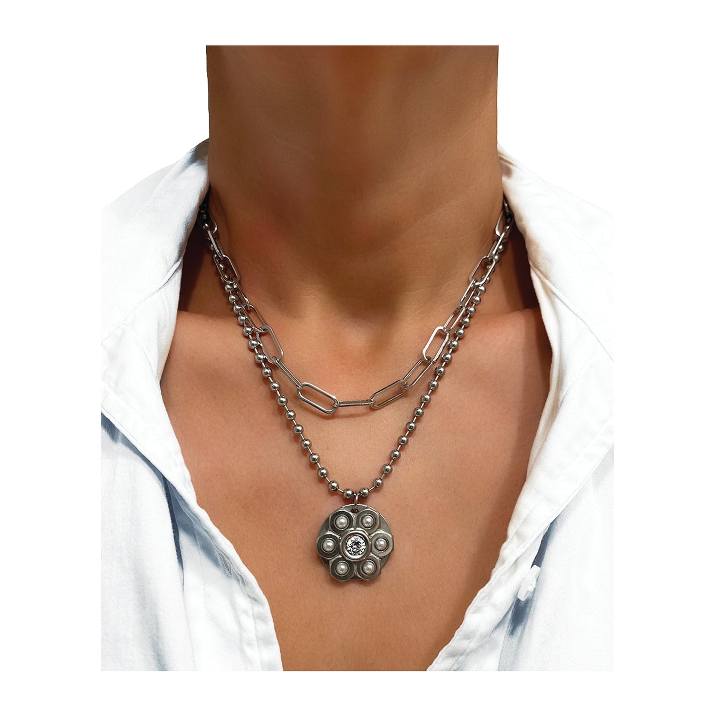 the pearl industrial daisy necklace