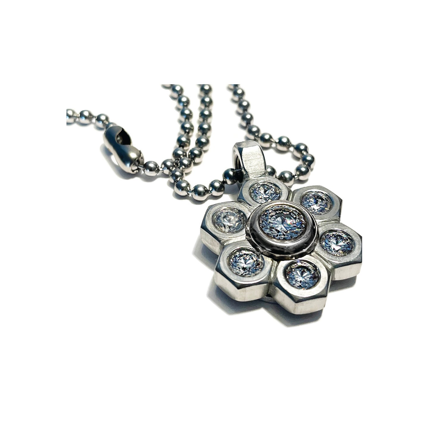 the stainless premier flower - stainless ball necklace