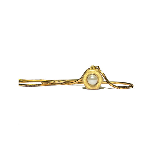 the pearl mini solitaire necklace - brass