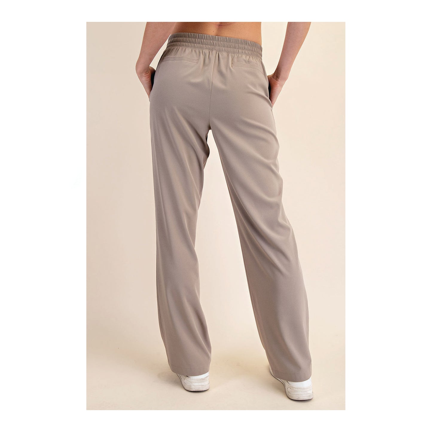 the essential pant - taupe