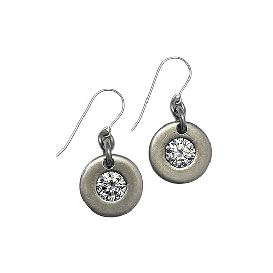 vela solitaire earrings